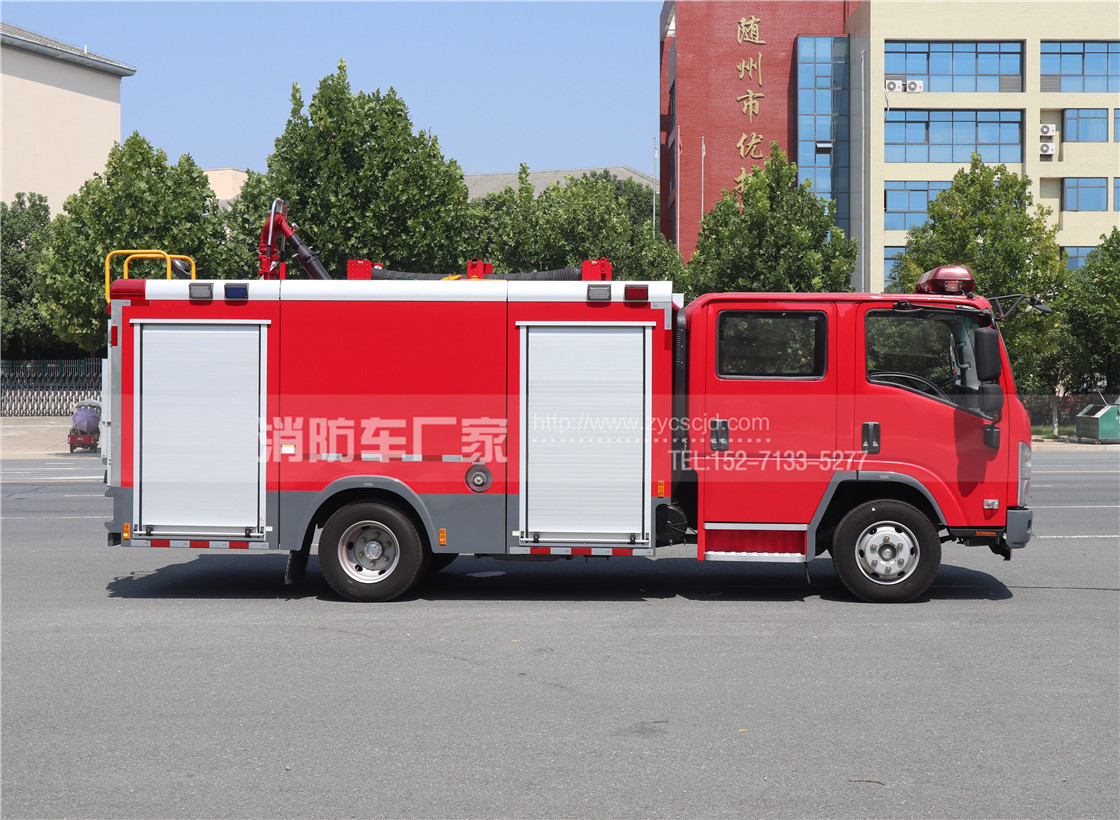 3.5��С��ˮ������܇����ʮ�700P��